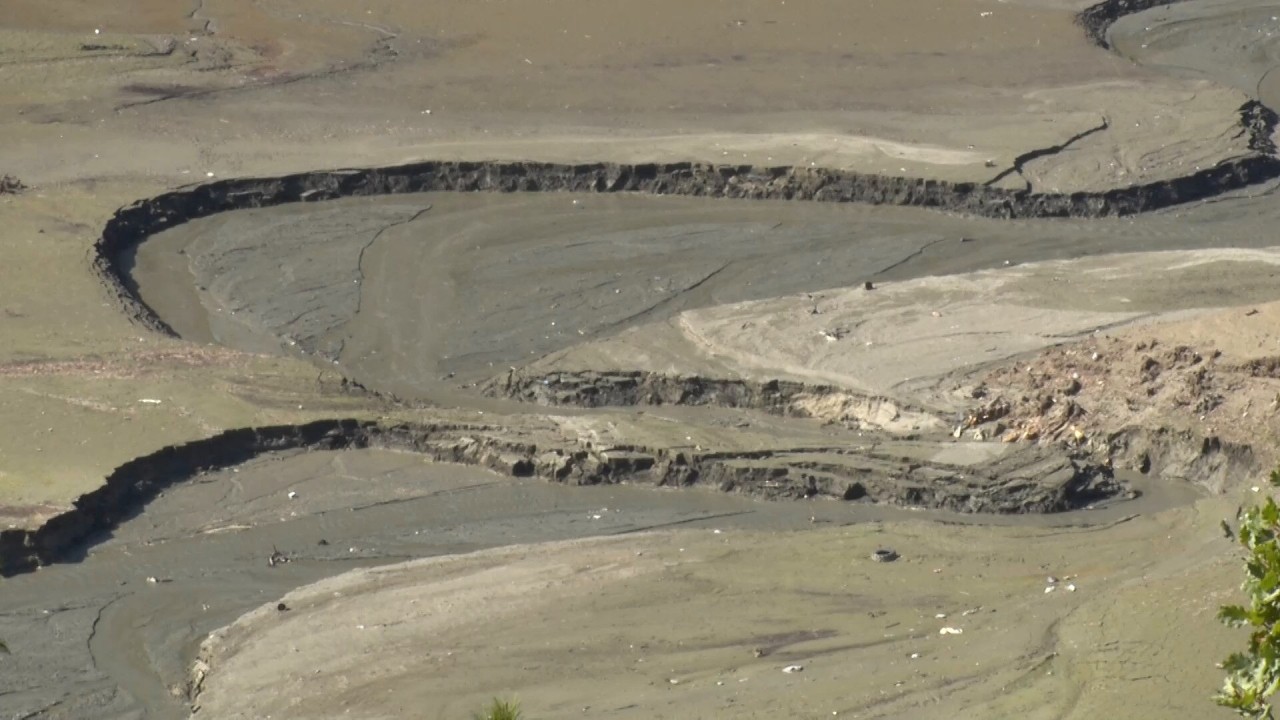 Foto - CHP’li belediyeler ülkeyi çöle çevirdi. Bursa’yı da kuruttular!