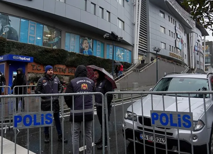 Foto - CHP’li belediyelere yolsuzluk operasyonu! O isimler tek tek gözaltına alındı