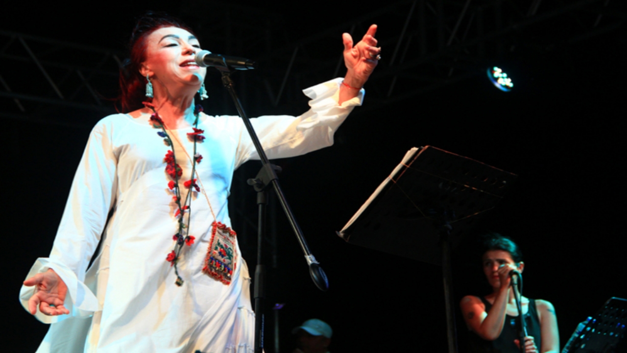 Foto - CHP’li belediyenin rezilliğine CHP amigosu Leman Sam bile isyan etti: Ben hayatımda böyle bir şey görmedim