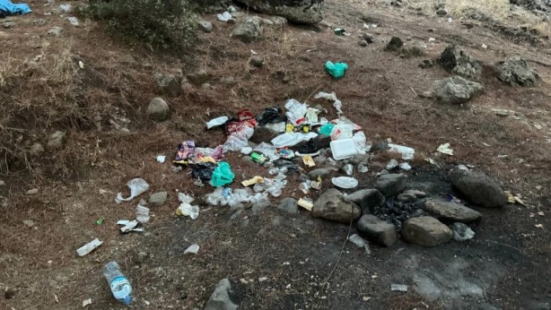 Foto - CHP'li belediyeye çöp tepkisi