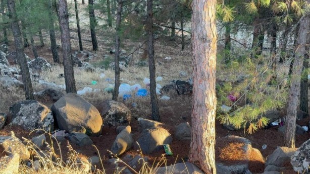 Foto - CHP'li belediyeye çöp tepkisi