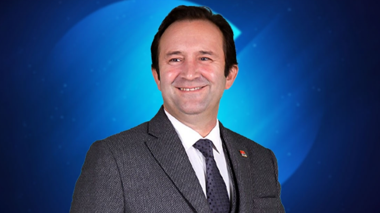 Foto - CHP’li belediyeye tepki yağıyor! Park ve çocuk oyun alanları çürümeye terk edildi