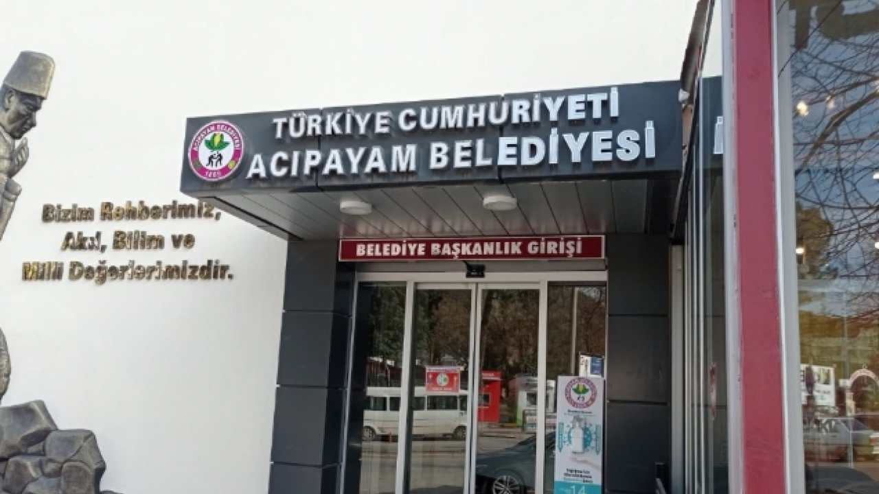 CHP’li belediyeye tepki yağıyor! Park ve çocuk oyun alanları çürümeye terk edildi