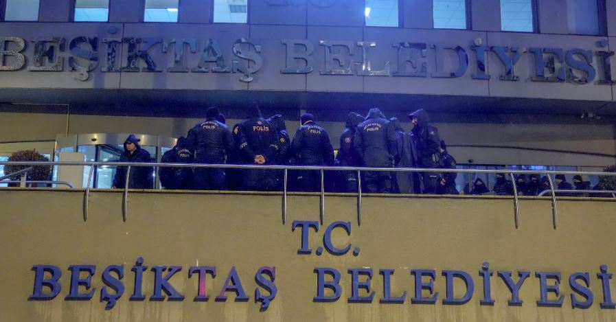 Foto - CHP’li Beşiktaş Belediyesinde perde aralandı! CHP yönetimi yolsuzluk skandalını biliyordu 