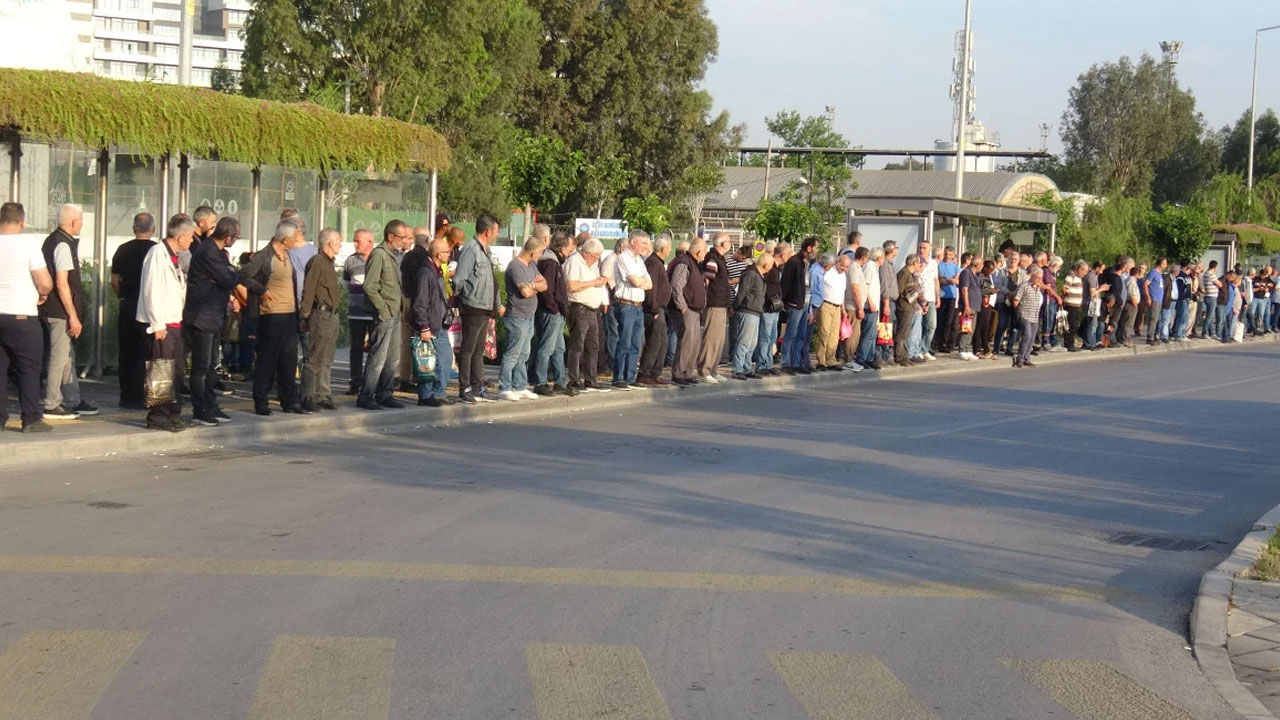 CHP’li büyükşehirde çalışanlar grevde, ulaşım felç! "CHP’ye oy verenlere müstahak"