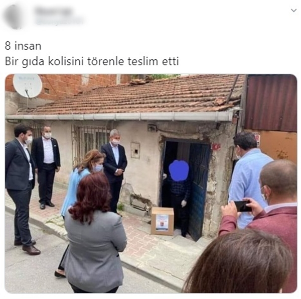 Foto - CHP'li Gamze Akkuş İlgezdi ve beraberindekilerden oluşan heyet yardım dağıtımını şova çevirdi