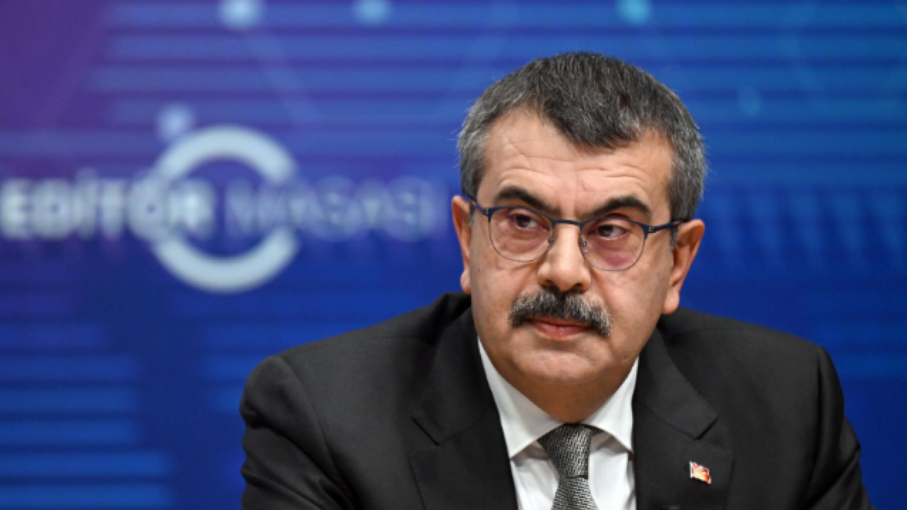 Foto - CHP’li gazeteci Deniz Zeyrek’in MEB yalanı elinde patladı! Milli Eğitim Bakanı Yusuf Tekin hedefte