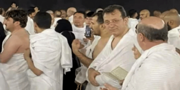Foto - CHP'li gazeteci Enver Aysever'den İmamoğlu'nun umre ziyareti fotoğrafı ile ilgili çarpıcı sözler: Kılıçdaroğlu'na 'Sen alevisin yarışamazsın' diyor