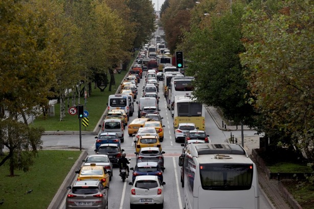 CHP'li İBB'nin çalışması sonrası yoğun trafik! Tepki yağıyor
