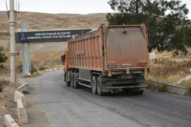 Foto - CHP'li İzmir belediyesinden faciaya davetiye! Mahkeme kararını bile dinlemiyorlar!
