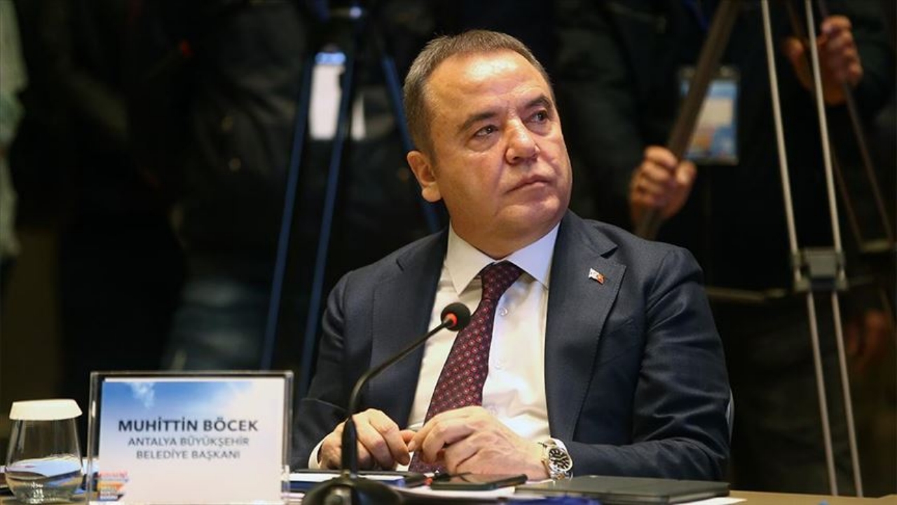 Foto - CHP’li Muhittin Böcek’i Marmara çırası gibi yakan itiraf: Kendi üzerime alamıyorum sen al