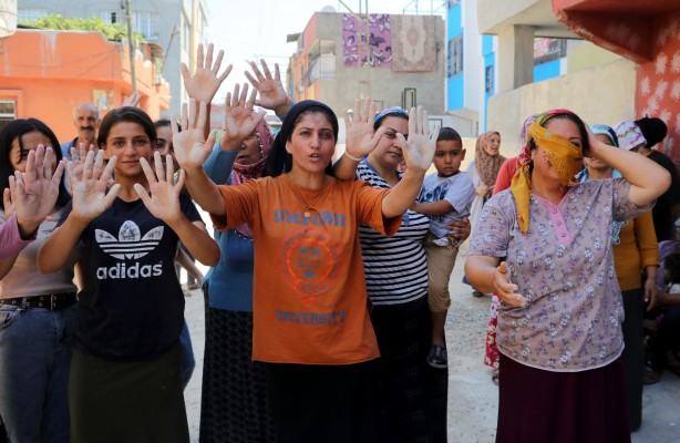 Foto - CHP'li Seyhan Belediyesi bir mahalleyi tozlar içinde bıraktı!