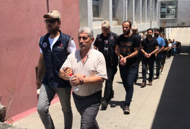 Foto - CHP'li Seyhan Belediyesi'ne PKK/KCK operasyonu: Bakın aralarında kim var