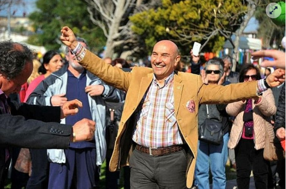 Foto - CHP'li Tunç Soyer İzmir'i iflasa sürüklüyor! Belediye borç batağında