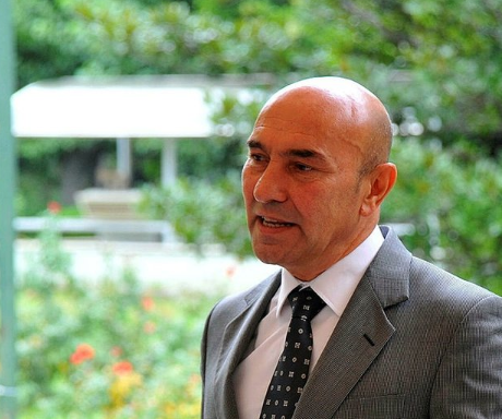 Foto - CHP'li Tunç Soyer İzmir'i iflasa sürüklüyor! Belediye borç batağında