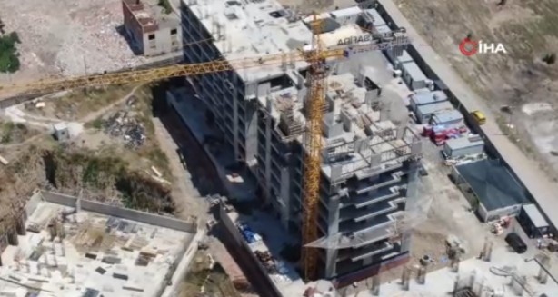 Foto - CHP'li Tunç Soyer'in kentsel dönüşüm rezaletine tepkiler sürüyor! "Tarihin en büyük skandalı"