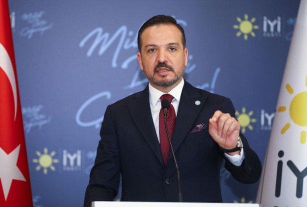 Foto - CHP’li vekil Namık Tan varken düşmana gerek yok