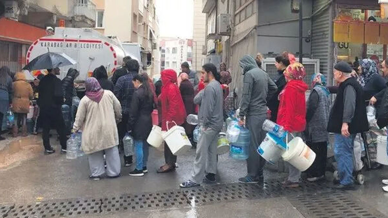 CHP’li yönetim hesap etmedi olan vatandaşa oldu Yine İzmir yine su kesintisi...