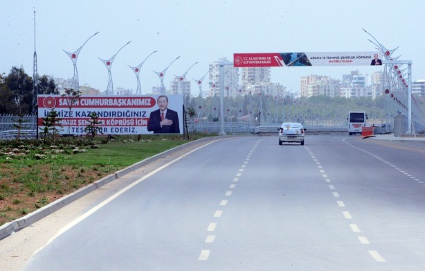 Foto - CHP’li Zeydan Karalar’dan, halka ‘işkence’ Köprüyü Erdoğan yaptı diye…