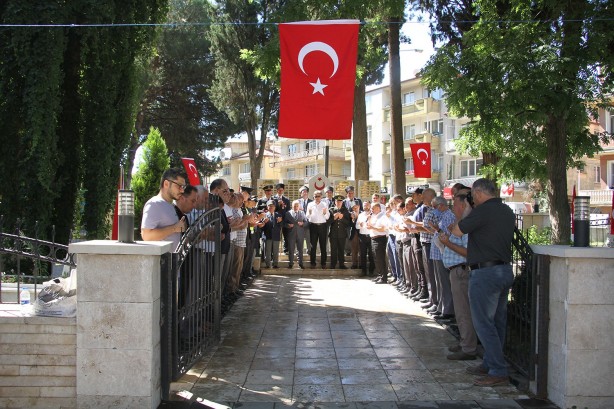 Foto - CHP'liler bile oradaydı! İYİ Parti'den büyük ayıp