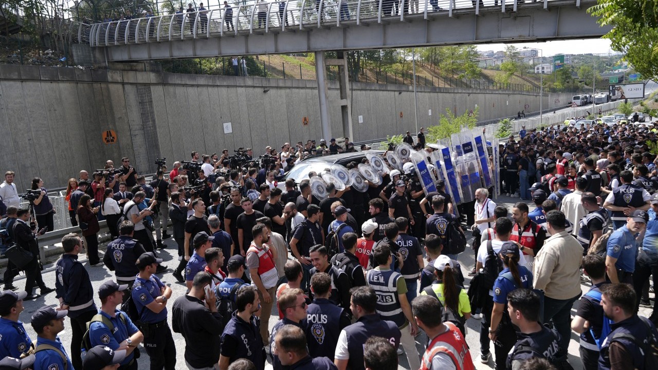 Foto - CHP’liler bunu beklemiyordu işte: CHP'li vekillerin kayyum nöbeti işe yaramadı: Flaş haber az önce geldi