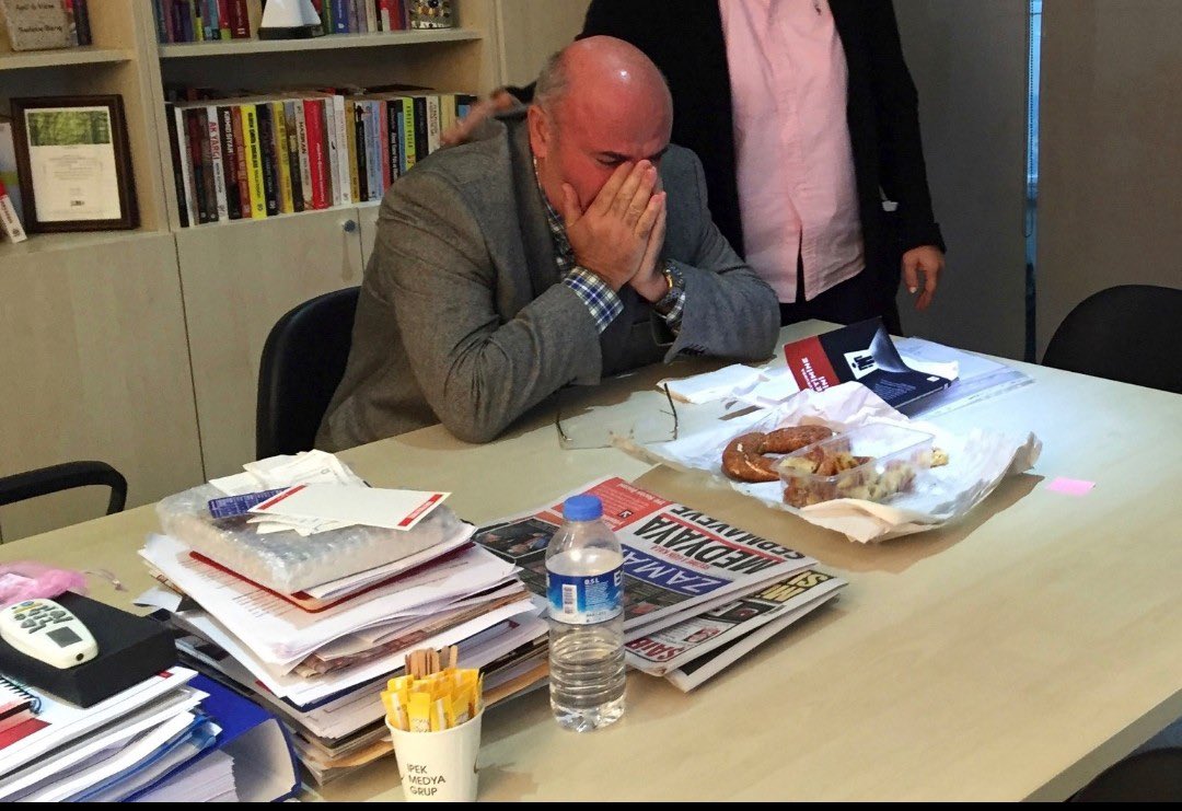 Foto - CHP’lilerin şovmeni Mahmut Tanal’ın CV’sinden FETÖ ve Apo çıktı