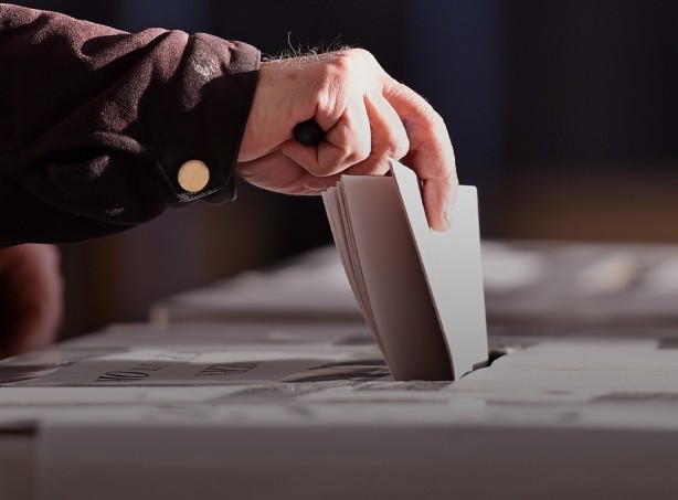 Foto - CHP'nin anketçisi seçime saatler kala son sonuçları paylaştı! Kemal Kılıçdaroğlu'nun oyu gündemi altüst etti