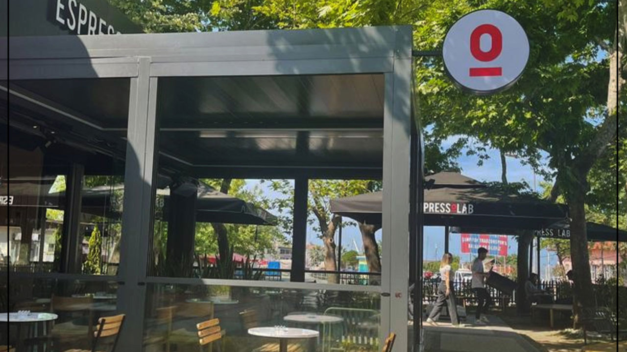 Foto - CHP'nin boykot listesine aldığı Espressolab bakın kimin çıktı