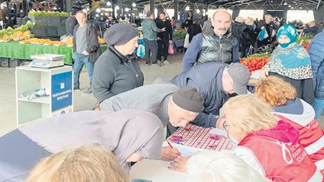 Foto - CHP’nin imza kampanyası fiyaskoyla sonuçlandı: Taklit imzalar da yetmedi