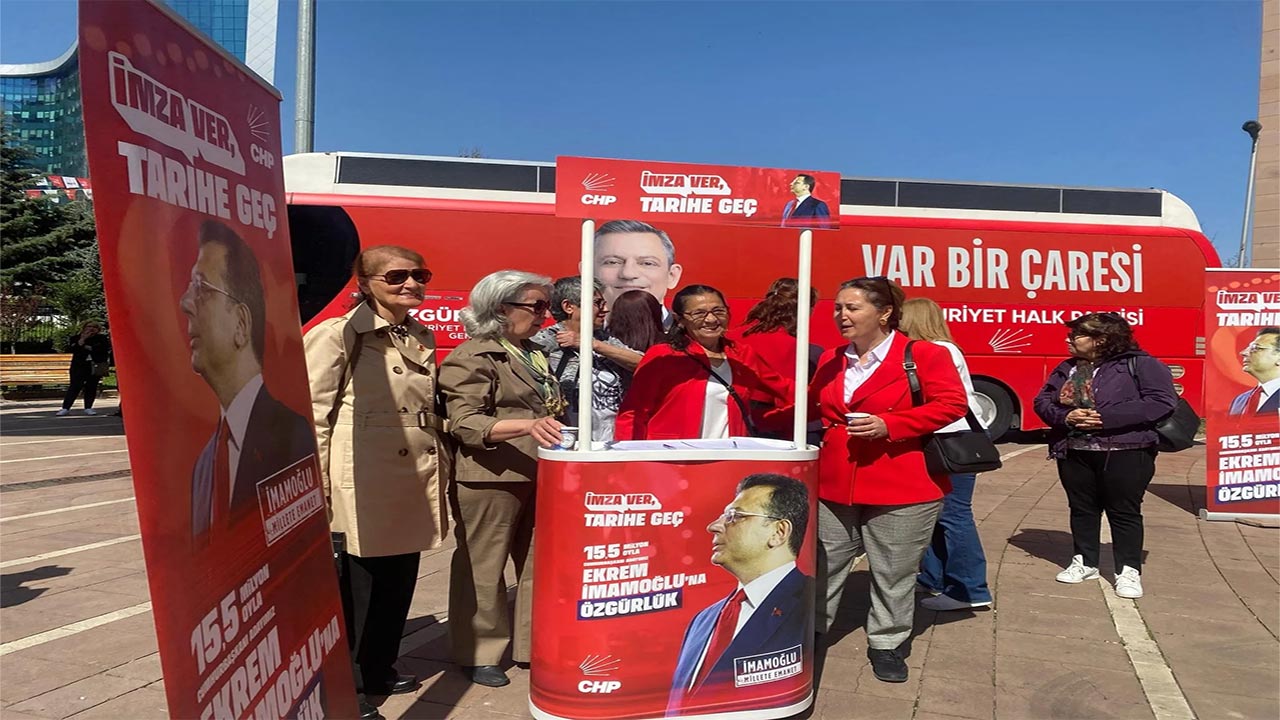 Foto - CHP’nin imza kampanyası fiyaskoyla sonuçlandı: Taklit imzalar da yetmedi