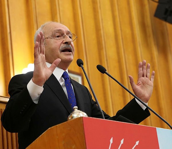 Foto - CHP'nin kaos fotoğrafını eski CHP'li çekti! Parti içi demokrasi işlemiyor