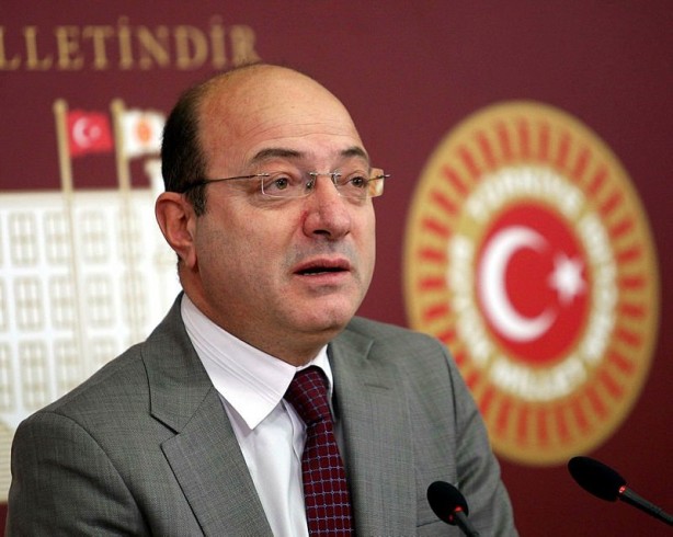 Foto - CHP'nin kaos fotoğrafını eski CHP'li çekti! Parti içi demokrasi işlemiyor