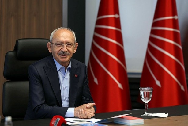 Foto - CHP'nin kaos fotoğrafını eski CHP'li çekti! Parti içi demokrasi işlemiyor