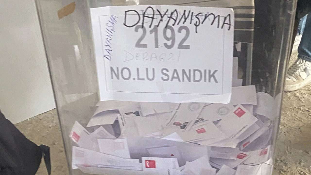 Foto - CHP'ye böyle mesaj verdiler: Oy pusulalarında ''Hırsız Ekrem'' notları!