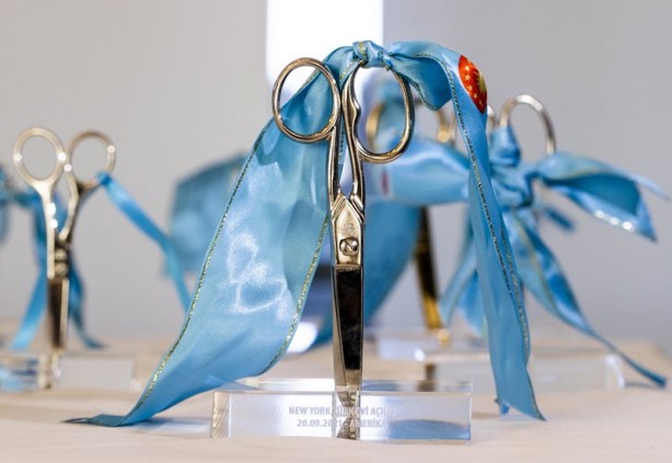 Foto - CHP'ye parmak ısırtacak koleksiyon! Bu da Cumhurbaşkanı Erdoğan'ın 'heykel' sergisi