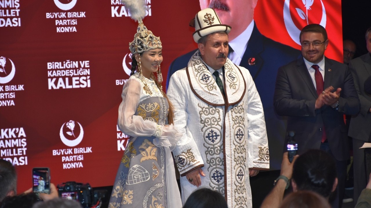 CHP'yi yerden yere vurdu! Destici'den şamar üstüne şamar