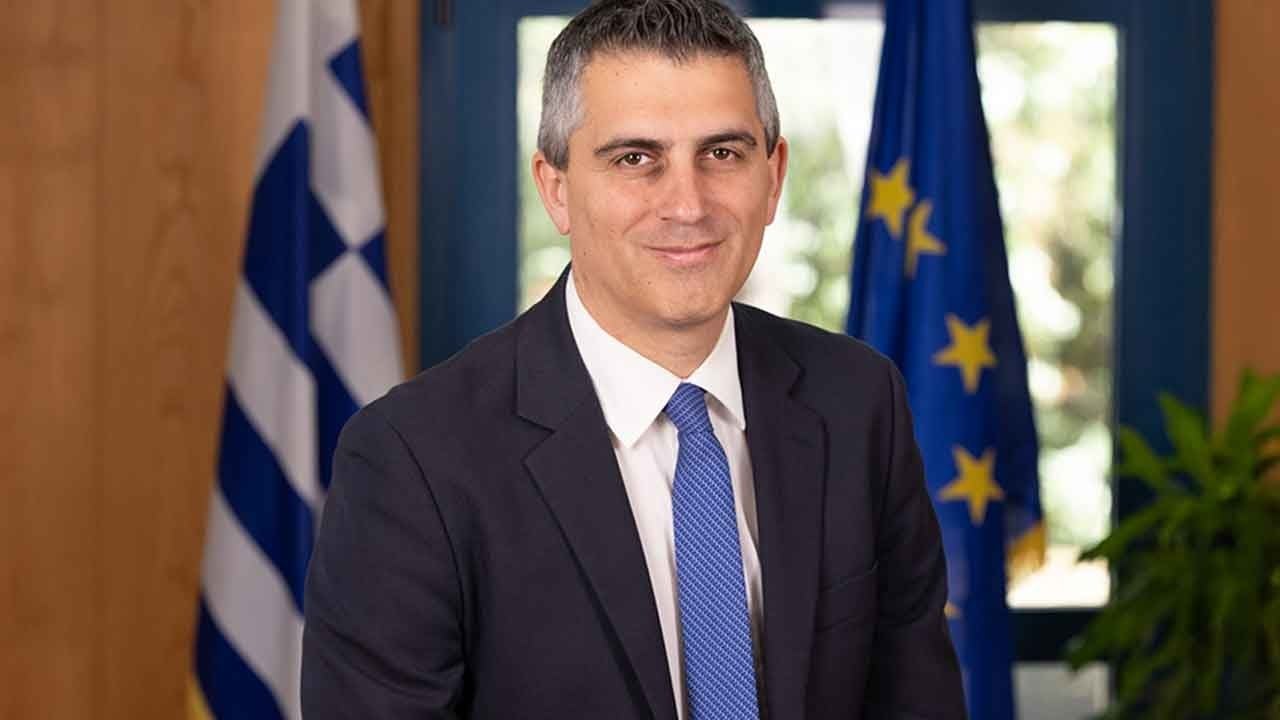Foto - Christos Dimas'tan tepki toplayan paylaşım: Türk yiyen kahraman