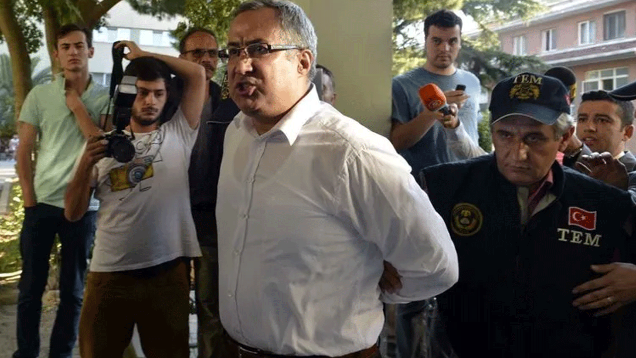 Foto - CIA ihanet üssü kurdu! Öcalan'ı verip FETÖ’yü aldılar