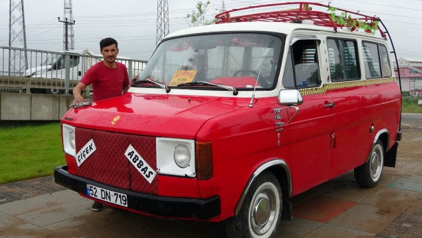 Foto - Çiçek Abbas detay... Hurda minibüsün son hali şaşına çevirdi!