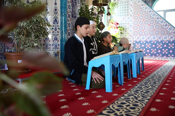 Foto - "Çiçekli Cami" çocuklara emanet