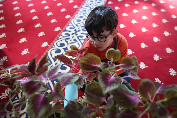 "Çiçekli Cami" çocuklara emanet