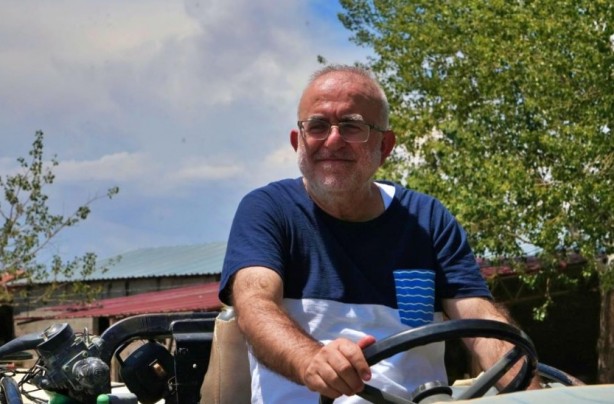 Foto - Çiftçi ekiyor komisyoncu kazanıyor! Ürünlere yarı fiyat verilince öyle bir şey yaptı ki…