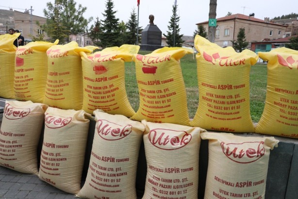 Foto - Çiftçilere tamamen ücretsiz dağıtıldı