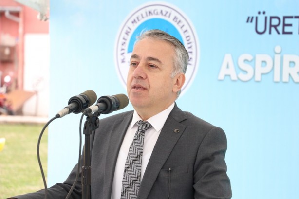 Foto - Çiftçilere tamamen ücretsiz dağıtıldı