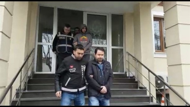 Foto - Çiftlik Bank davasında 34 araca el konuldu