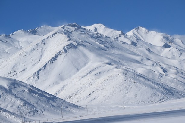 Foto - Çığ noktalarında biriken karlar, Alpler'deki yöntemle indirilecek