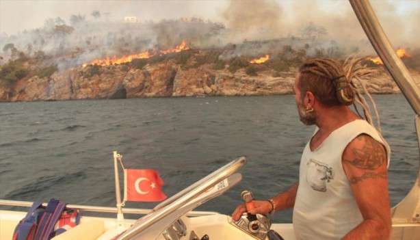 Foto - Ciğerlerimiz kül oldu... Son görüntüler durumu gözler önüne serdi