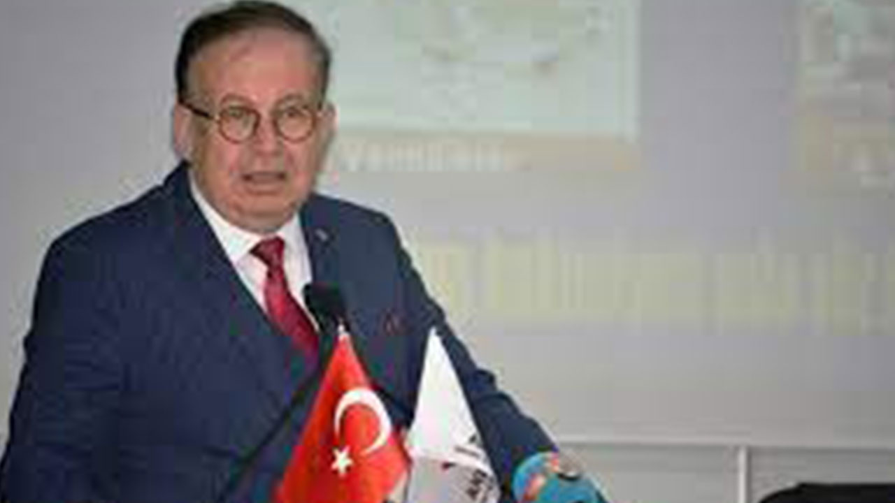 Foto - Cihat Yaycı'dan gündemi sarsacak açıklama: Türkiye petrol gemilerini hemen o ülkeye devretmeli