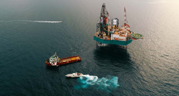 Foto - Cihat Yaycı'dan olay çıkış: Türkiye petrol ve doğalgaz sondaj gemilerini o ülkeye devretsin