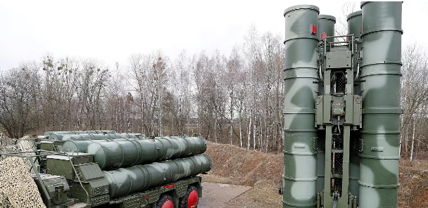 Foto - Cihat Yaycı'dan şok açıklama: Türkiye S-400'leri o kardeş ülkeye verebilir, ama verirsek hata yaparız